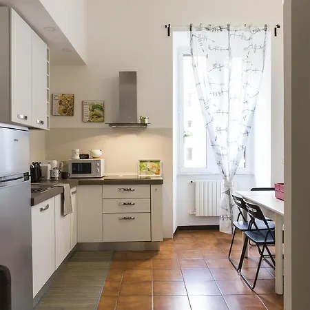 Mocci Apartment, Vatican *