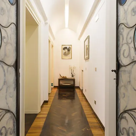 Daire Mocci Apartment, Vatican *